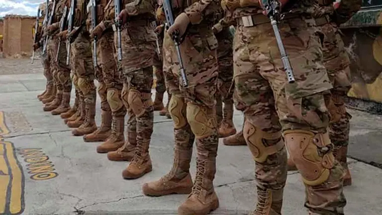 Un grupo de militares. Foto: VLCC