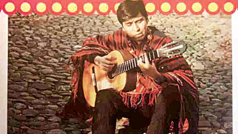 El m&uacute;sico y pintor boliviano Alfredo Dom&iacute;nguez./ CD AND LP