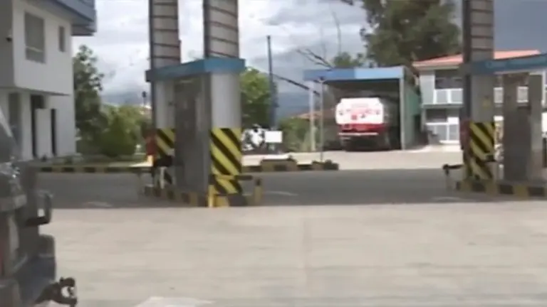 Captura de video sobre el precintado de una estaci&oacute;n de servicio. 
