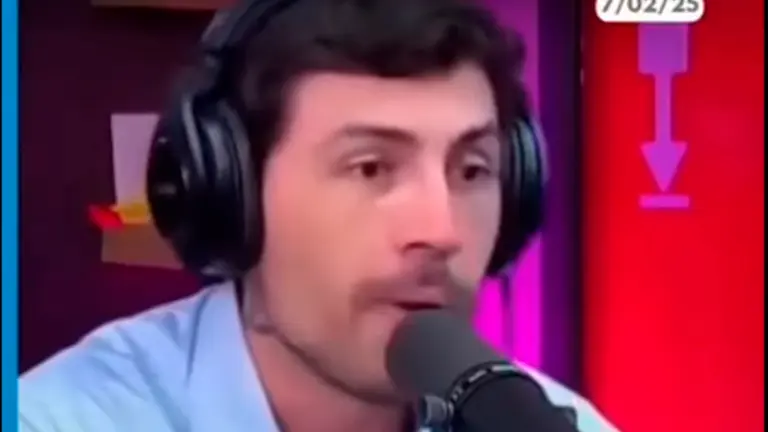 El presentador del programa digital Mario del Alcazar. Captura RRSS