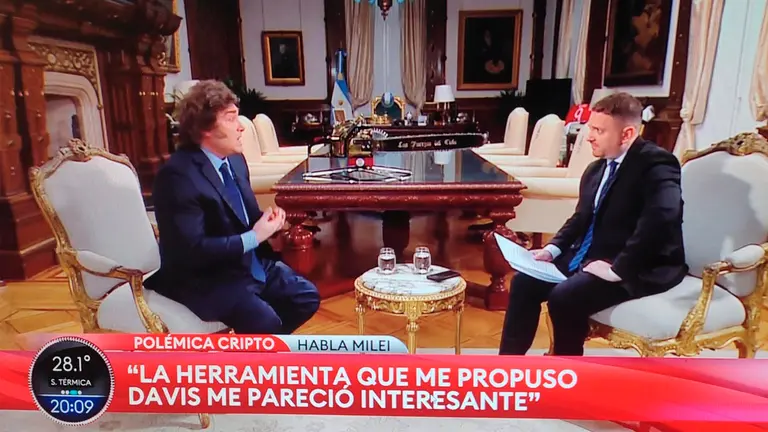 El presidente Javier Milei y el periodista Jonathan Viale. Captura TN