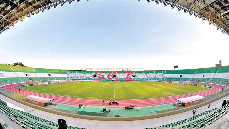 Una imagen del estadio Ram&oacute;n Aguilera Costas./ WIKIPEDIA