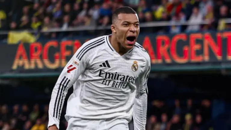 Kylian Mbapp&eacute; celebra su doblete a Villarreal. FACEBOOK REAL MADRID.