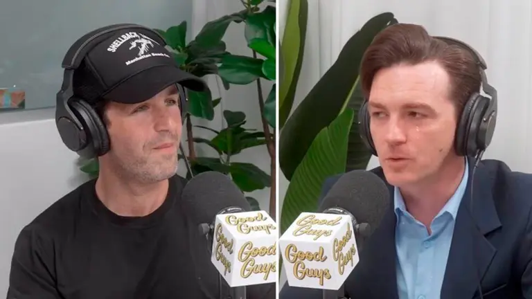 Josh Peck y Drake Bell en el podcast. Captura
