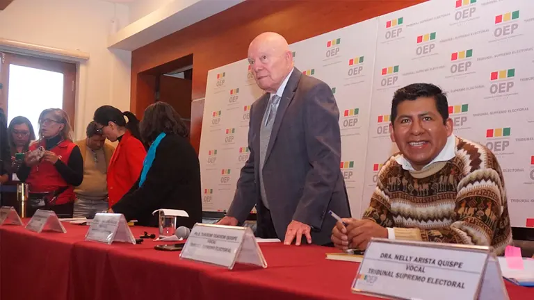 Conferencia de prensa del TSE sobre las elecciones./ APG