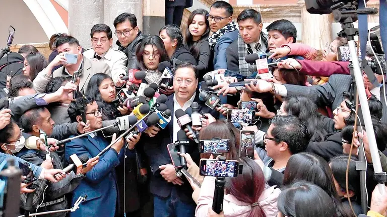 El presidente de Bolivia, Luis Arce, en conferencia de prensa./ ABI