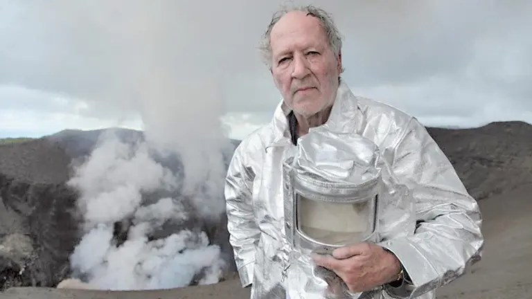 El cineasta alem&aacute;n Werner Herzog, en uno de sus 
rodajes./  FIL CLUB CAF&Eacute;