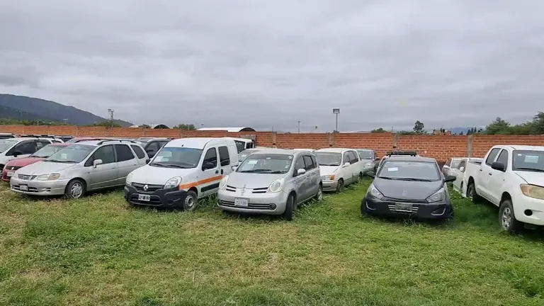 Imagen referencial de veh&iacute;culos incautados. ADUANA NACIONAL