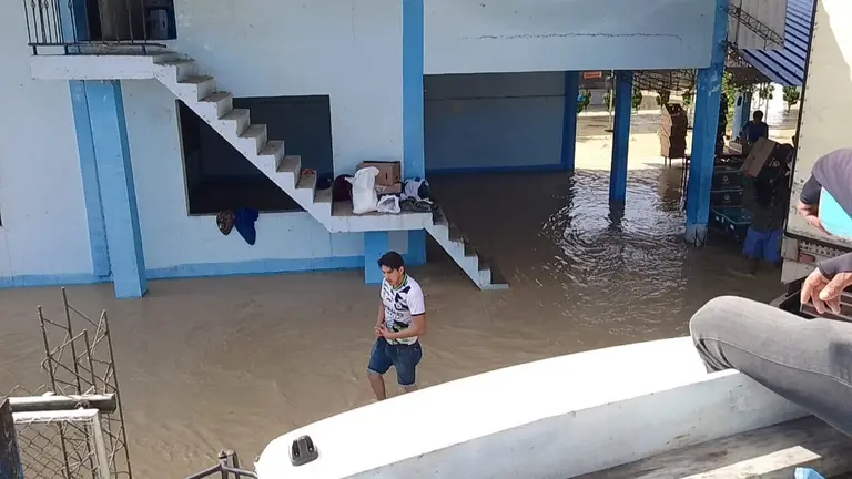 La afectaci&oacute;n por inundaciones en Puerto Villarroel. DEFENSA CIVIL