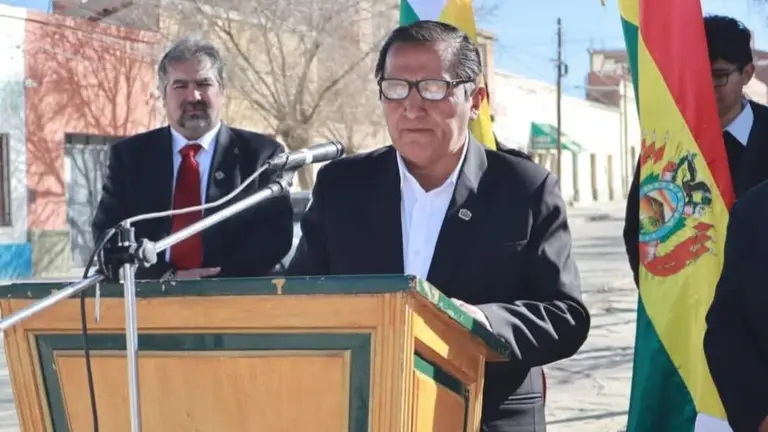 El c&oacute;nsul de Bolivia en La Quiaca, Vicente Esteban Coico Quispe. RRSS