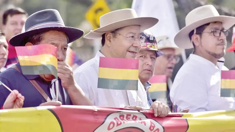 El presidente de Bolivia, Luis Arce, en el acto por el Día del Trabajador, en Tarija./ APG
