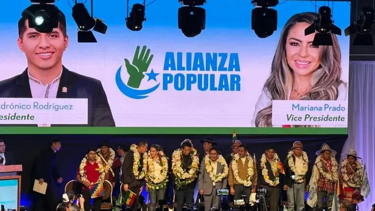 Alianza Popular presenta a Andr&oacute;nico Rodr&iacute;guez y Mariana Prada como binomio electoral rumbo a las elecciones 2025. TELEC