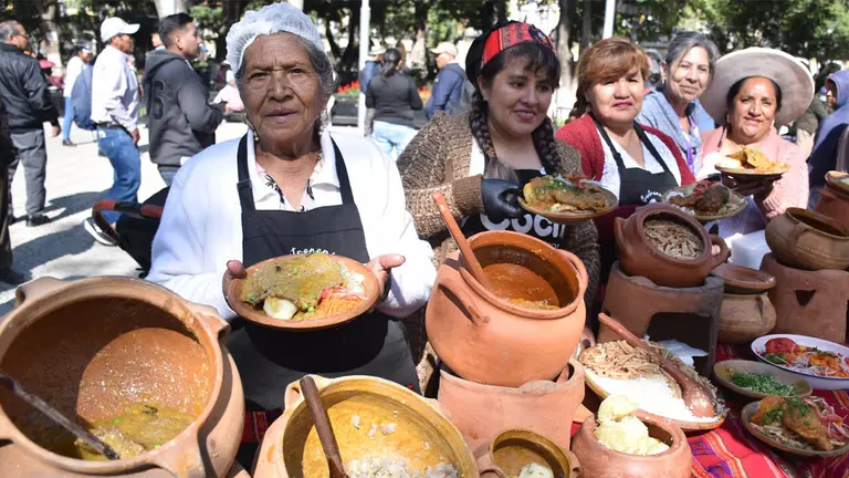 Lanzamiento de la feria del falso conejo en la Plaza 14 de Septiembre. NO&Eacute; PORTUGAL