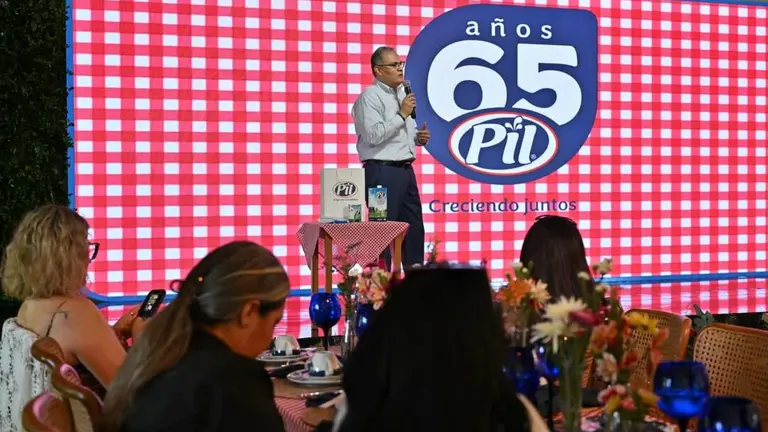 El gerente General de PIL Bolivia, Daniel Aguilar Cabrera. ARCHIVO