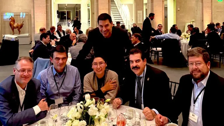 El empresario Marcelo Claure, con quienes catalog&oacute; &ldquo;los principales candidatos presidenciales de Bolivia&rdquo;.
