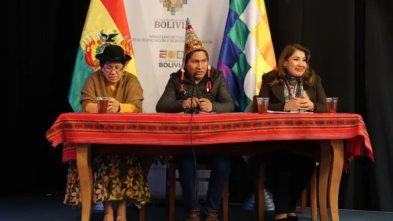 MINISTERIO DE CULTURAS