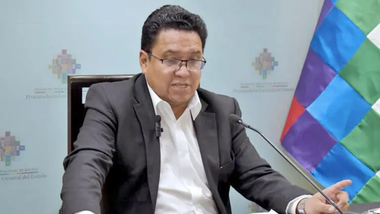 El exministro de Justicia César Siles./ URGENTE.BO