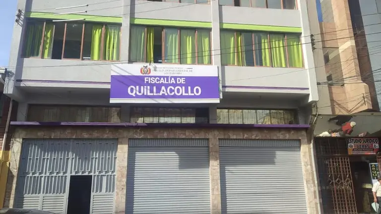 Frontis de la Fiscal&iacute;a de Quillacollo. FISCAL&Iacute;A