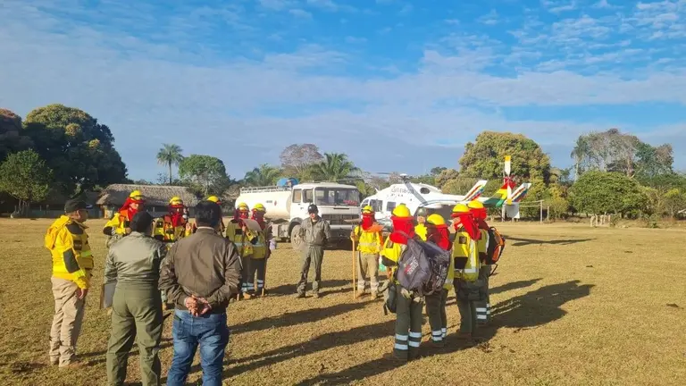 Incendio en el parque Noel Kempf. DEFENSA CIVIL