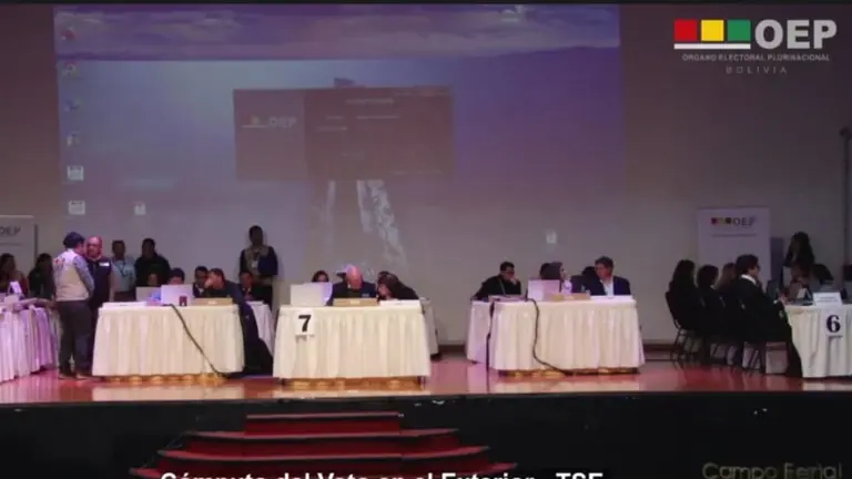 TSE arranca con el c&oacute;mputo de votos en el exterior. CAPTURA DE PANTALLA