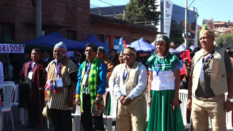 Los adultos mayores que destacaron en la Olimpiada del Saber. ABI