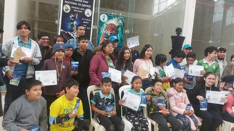 Los ganadores de las diferentes categor&iacute;as del certamen. FBA