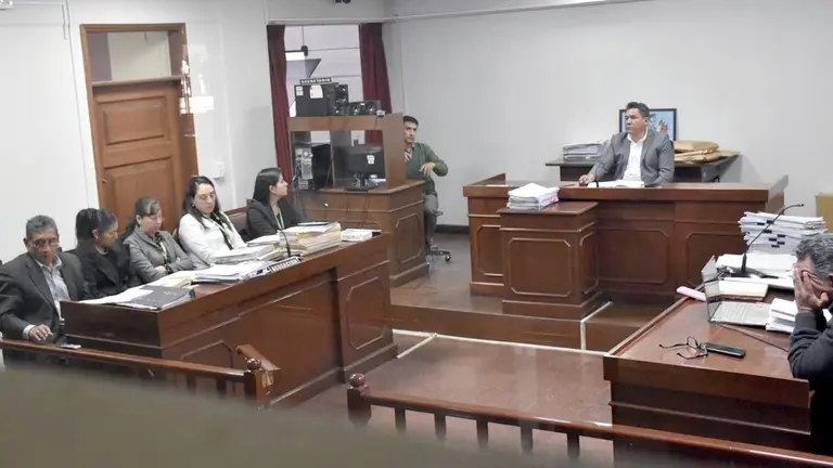 La última jornada del juicio contra dos jesuitas por encubrimiento./ NOÉ PORTUGAL