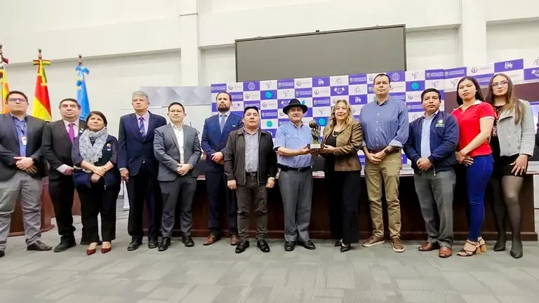 El lanzamiento de los Premios Kamay./ GOBERNACI&Oacute;N