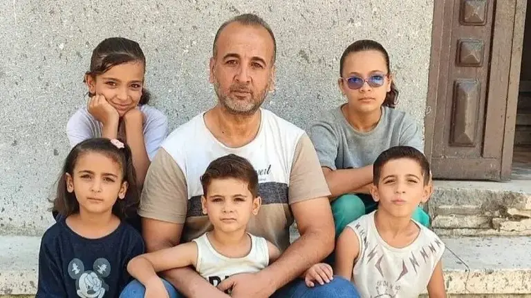 El m&eacute;dico palestino boliviano Refaat Alathamna. RRSS