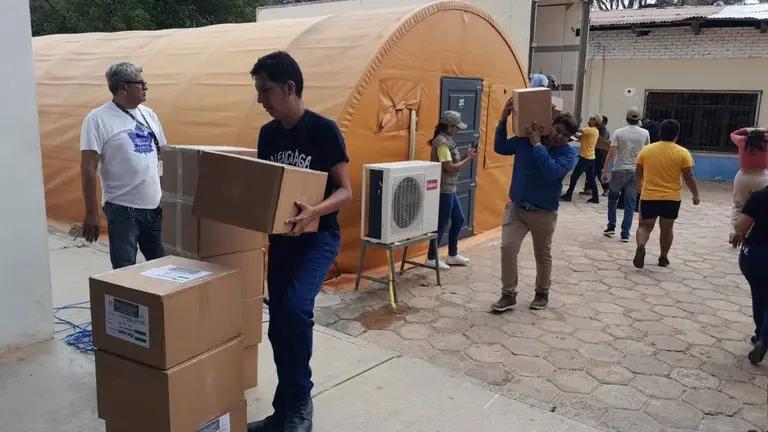 Santa Cruz se convirti&oacute; este domingo en el segundo departamento en recibir las papeletas de sufragio para el balotaje. RRSS