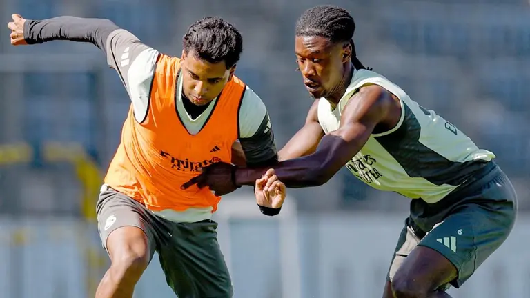Jugadores del Real Madrid en un entrenamiento./ REAL MADRID FC
