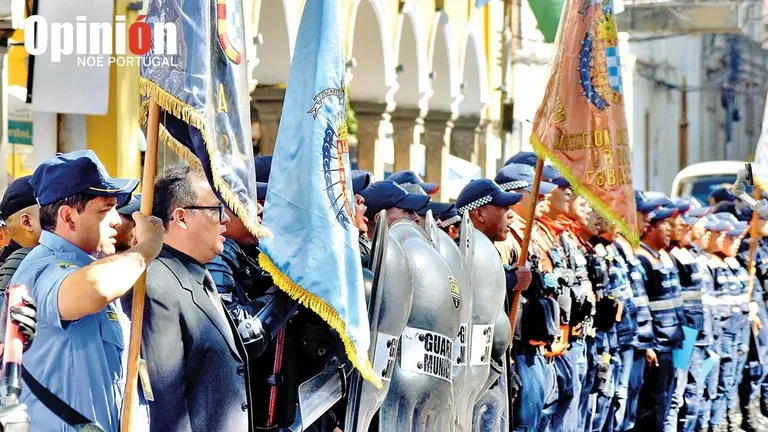 Parte del personal de la Guardia Municipal, durante el acto de este 23 de septiembre./ NO&Eacute; PORTUGAL