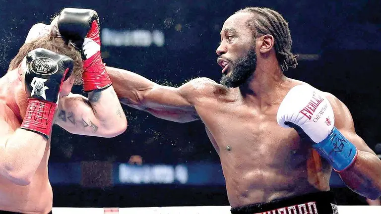 Terence Crawford la pas&oacute; mal en su ciudad./ FACEBOOK TERENCE CRAWFORD