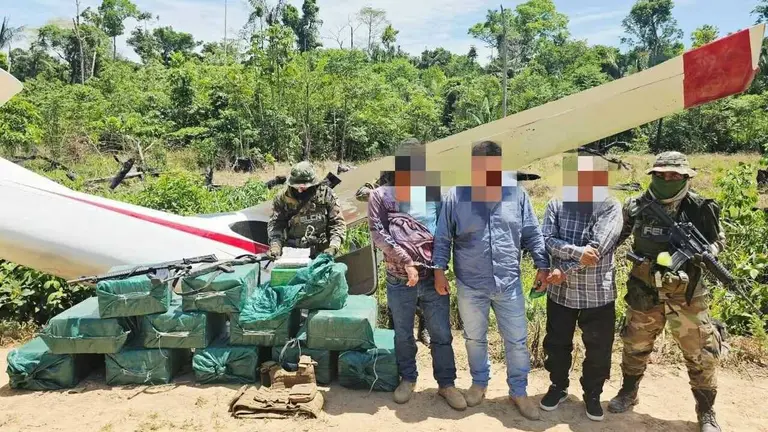 Un operativo antidroga en el municipio de Villa Tunari acab&oacute; con una balacera y la sustracci&oacute;n de 383 kilos de droga. ABI