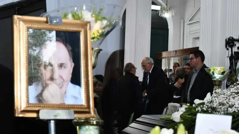 Los actos f&uacute;nebres en honor al diputado Gustavo Aliaga Palma. APG
