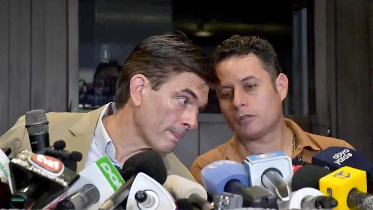 Rodrigo Paz (i) y Edman Lara. APG