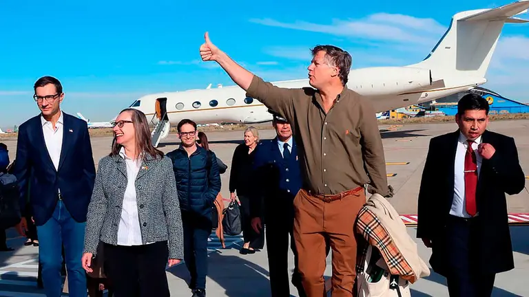 El vicecanciller de Estados Unidos, Christopher Landau, lleg&oacute; este viernes a Bolivia. EMBAJADA DE EEUU