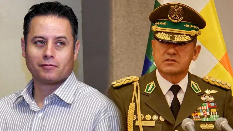 El vicepresidente del pa&iacute;s, Edmand Lara (i), y el comandante general de la Polic&iacute;a, Augusto Russo./ APG
