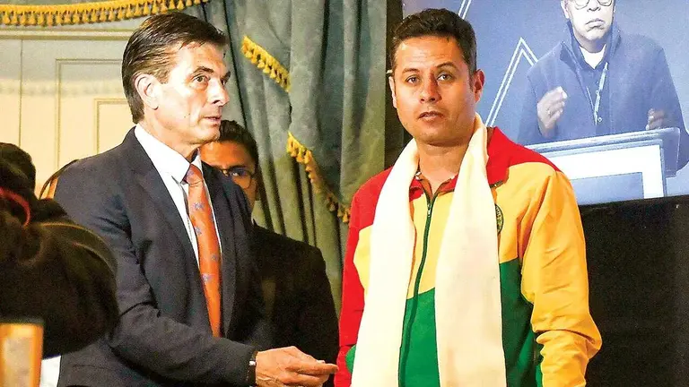 El presidente Rodrigo Paz y el vicepresidente Edmand Lara./ ARCHIVO