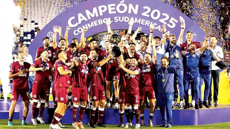 La escuadra argentina alcanza su segunda gloria sudamericana./CONMEBOL SUDAMERICANA.