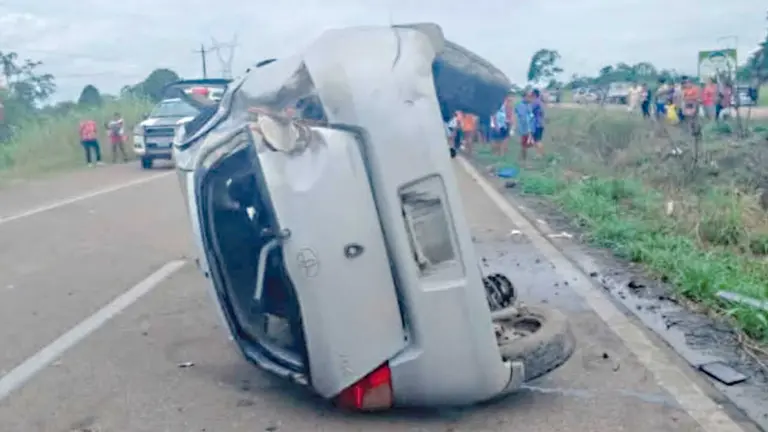 Accidente en Entre R&iacute;os se cobra dos vidas.  / CORTES&Iacute;A
