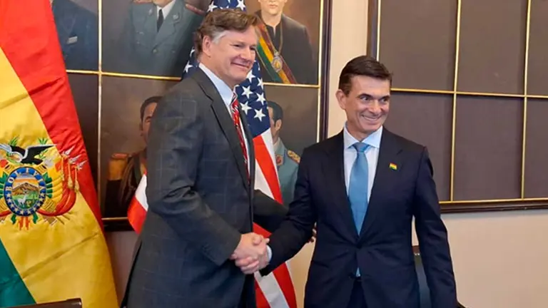 Landau en su visita a Bolivia en noviembre. ERBOL