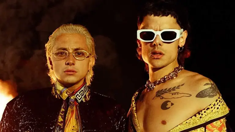 Ca7riel y Paco  Amoroso postergan su nuevo disco.