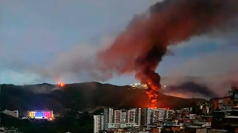 Bombardeo en el Fuerte Tiuna, en Caracas. STR
