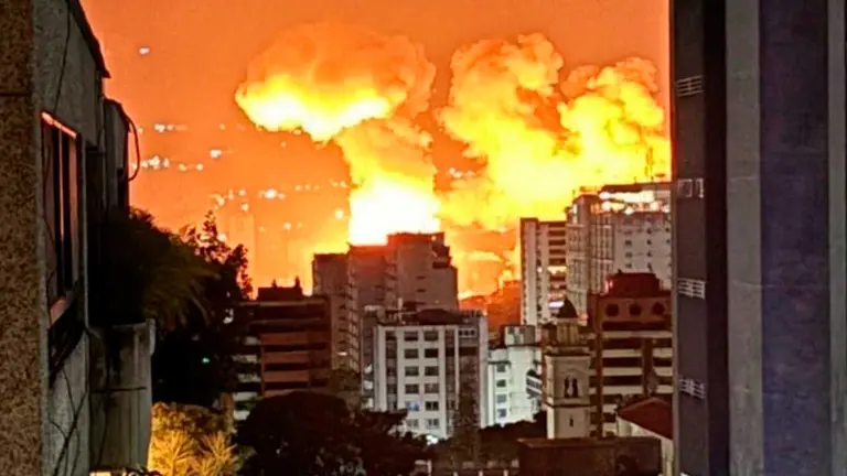Ataca estadounidense en Caracas, Venezuela. COMERCIO TV.