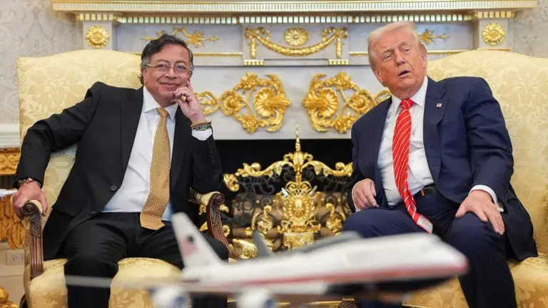 El encuentro entre el presidente de Estados Unidos, Donald Trump, (d) y su hom&oacute;logo colombiano, Gustavo Petro, (i) en la Casa Blanca. GOBIERNO DE COLOMBIA