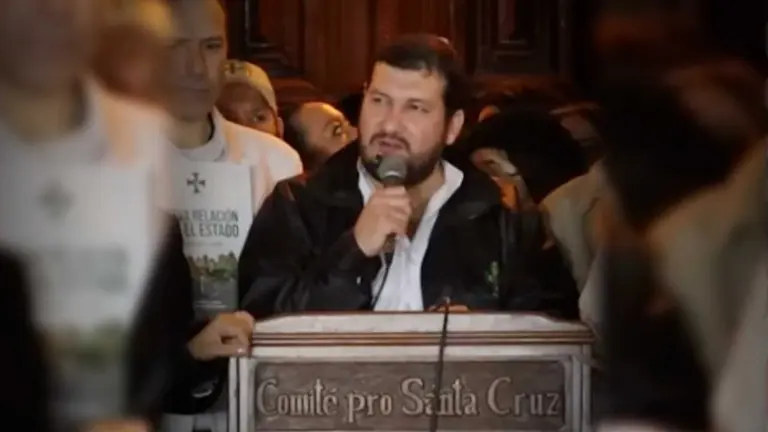 Stello Cochamanidis, presidente del Comit&eacute; Pro Santa Cruz.