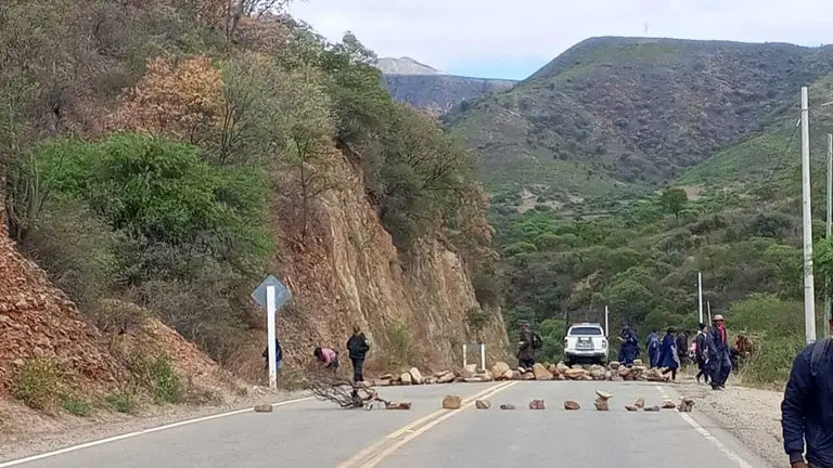 Una zona con bloqueo en carretera. ABC