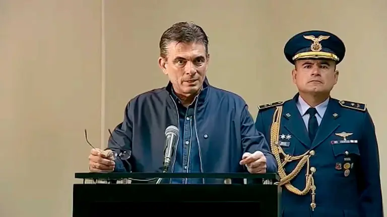 Rodrigo Paz, presidente de Bolivia en conferencia de prensa./ RRSS