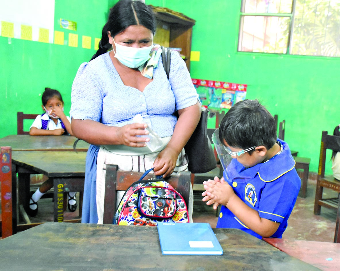 4A F2-SOLISS CLASES MAMA E HIJO